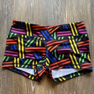 FLEO shorts